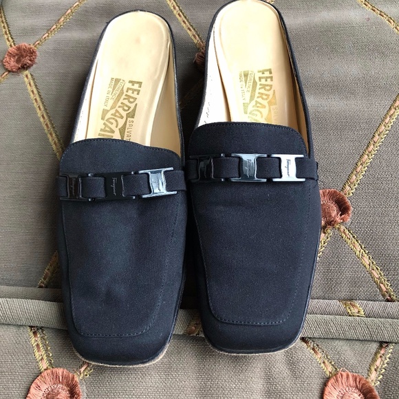 Salvatore Ferragamo Shoes - Vintage Salvatore Ferragamo Black Tourne' Square Toe Fabric Mules Slides (7)